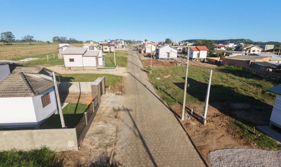 TERRENO - LOT. DONA ONORINA - BOA VISTA - IÇARA