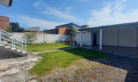 CASA - LINHA BATISTA - CRICIUMA