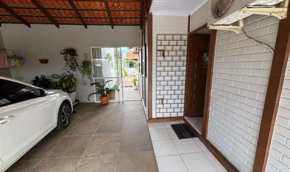 CASA - LAGOA DOS FREITAS - BALNEARIO RINCAO