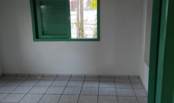 CASA COM EDÍCULA - JARDIM ELIZABETE, IÇARA