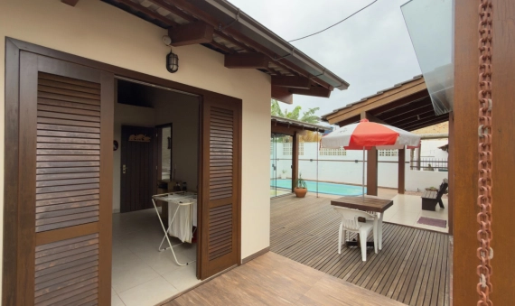 CASA - ZONA SUL - BALNEÁRIO RINCÃO 