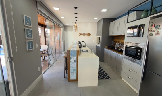 CASA - ZONA SUL - BALNEÁRIO RINCÃO 