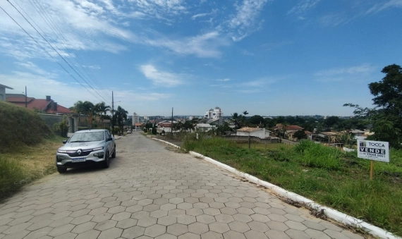 TERRENO - SANTO ANTONIO - CRICIUMA