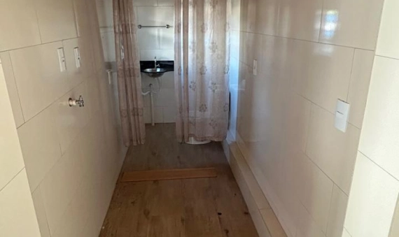 CASA COM EDÍCULA - MOBILIADA -  PRESIDENTE VARGAS - IÇARA - SC