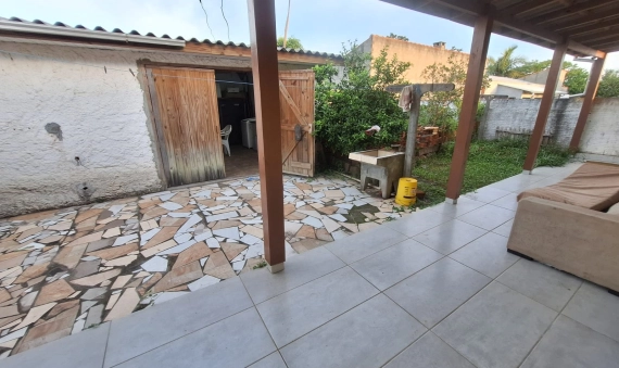 CASA PARA LOCAÇÃO - ZONA SUL - BALNEÁRIO RINCÃO