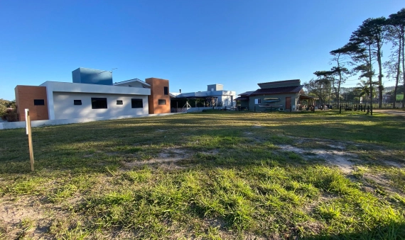 TERRENO, COND. VILA SUIÇA - LAGOA DOS ESTEVES, BALNEÁRIO RINCÃO