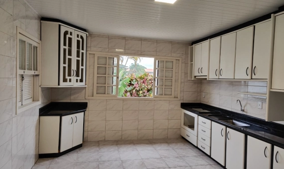 CASA, BAIRRO MARIA CÉU - CRICIÚMA