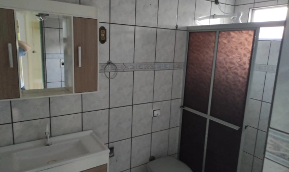 CASA COM EDÍCULA - JARDIM ELIZABETE, IÇARA