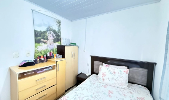 CASA COM EDÍCULA - JARDIM ELIZABETE - IÇARA/SC