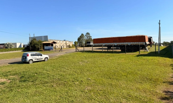 TERRENO - PRIMEIRO DE MAIO, IÇARA