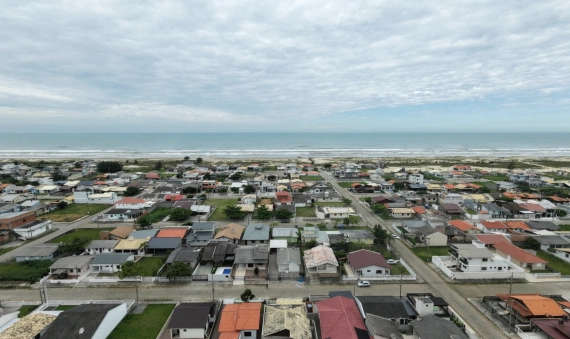 CASA -ZONA SUL - BALNEÁRIO RINCÃO