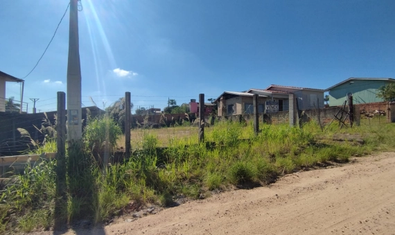 TERRENO COM SALAS COMERCIAIS - TEREZA CRISTINA - IÇARA