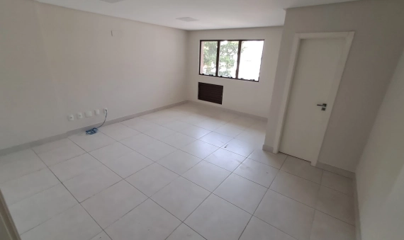 SALA COMERCIAL - ED. PRIME TOWER - CENTRO - CRICIUMA