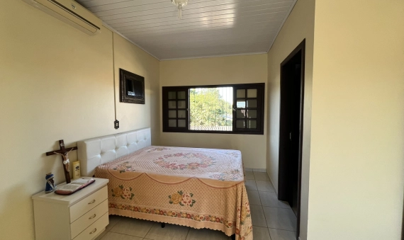 CASA - CENTRO - IÇARA