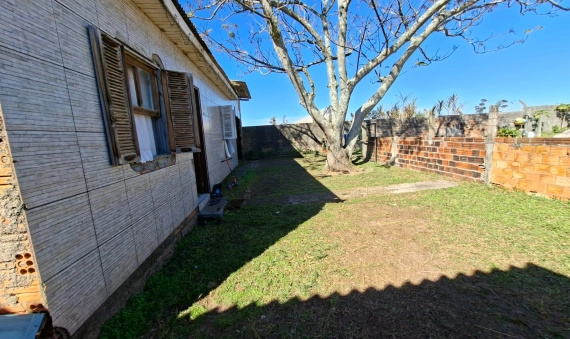 CASA PARA VENDA - PEDREIRAS - BALNEÁRIO RINCÃO