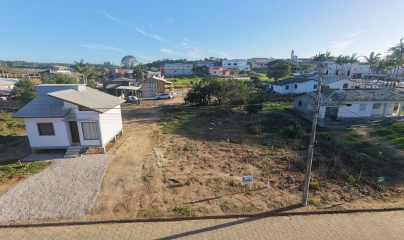 TERRENO - LOT. DONA ONORINA - BOA VISTA - IÇARA