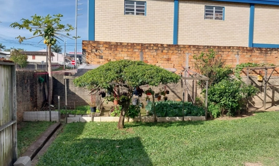 CASA - PRIMEIRO DE MAIO - IÇARA