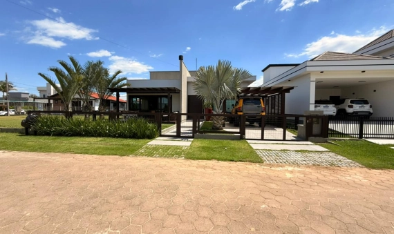 CASA - LAGOA ESTEVES, CONDOMÍNIO VILA SUIÇA, BALNEÁRIO RINCÃO