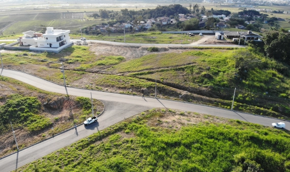 TERRENO - QUINTA DO LAGO - TUBARÃO