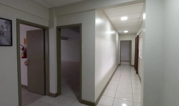 PRÉDIO COMERCIAL - PINHEIRINHO - CRICIÚMA