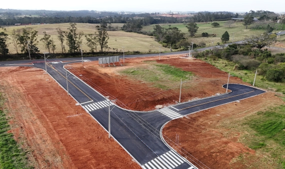 TERRENOS, LOT. VILLA DI SOIS - PRIMEIRA LINHA, CRICIÚMA