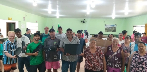 N&uacute;cleo de Sustentabilidade e Compliance da Acic apoia doa&ccedil;&atilde;o de computadores para comunidade quilombola 