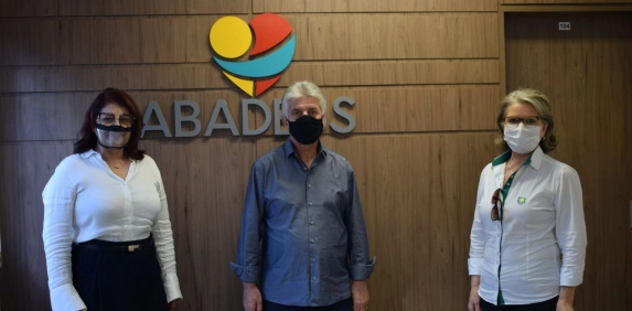 Abadeus inaugura Centro de Inova&ccedil;&atilde;o Social