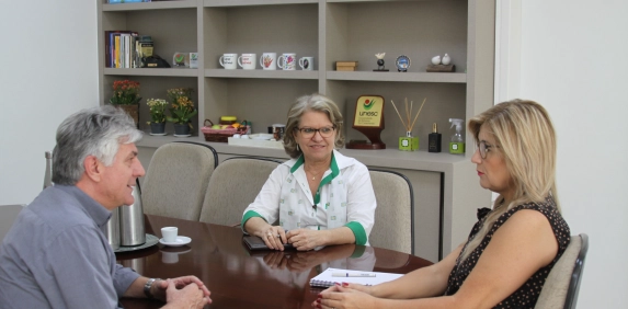 Acic e Unesc conversam sobre a&ccedil;&otilde;es conjuntas pelo desenvolvimento de Crici&uacute;ma