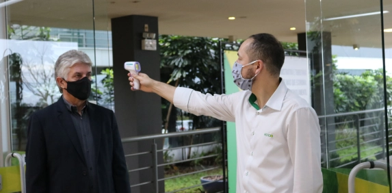 Acic passa a aferir temperatura corporal do p&uacute;blico que acessar o Centro Empresarial