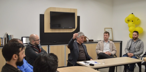 Presidente da Acic d&aacute; dicas de sucesso para jovens empreendedores