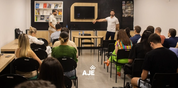 AJE Crici&uacute;ma inicia 2023 com foco em Inspirar e Instruir