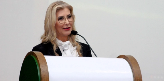 AJE Crici&uacute;ma recebe reitora da Unesc, Luciane Ceretta, em bate-papo sobre empreendedorismo