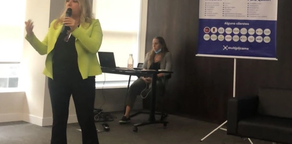 Case da Mostra Feminina de Neg&oacute;cios &eacute; apresentado em encontro estadual