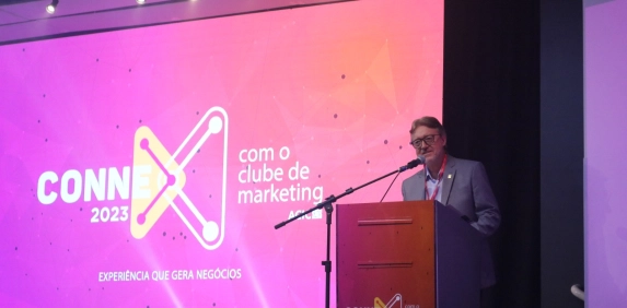 Connex 2023 re&uacute;ne mais de 600 profissionais para explorar as tend&ecirc;ncias do marketing e vendas