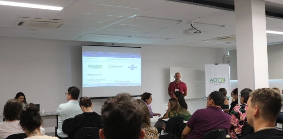 Coordenadores de n&uacute;cleos empresariais de nove munic&iacute;pios re&uacute;nem-se na Acic