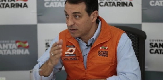 Coronav&iacute;rus em SC: governador anuncia prorroga&ccedil;&atilde;o das medidas de isolamento social por mais sete dias
