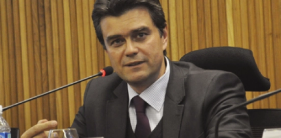 Crici&uacute;ma recebe palestra com especialista refer&ecirc;ncia na &aacute;rea de gest&atilde;o empresarial