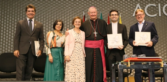 Diocese de Criciúma promove lançamento de livro sobre os seus 25 anos de história na Acic