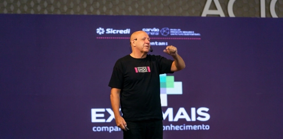 Doutor em Comunica&ccedil;&atilde;o retorna &agrave; ExpoMais