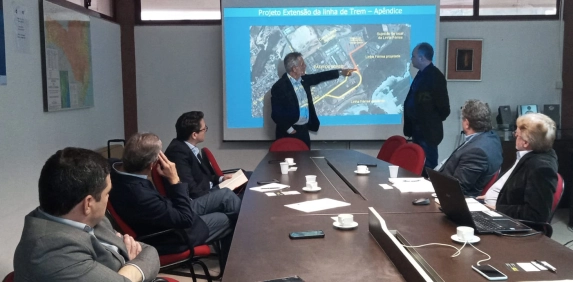 Encontro define solu&ccedil;&otilde;es para melhorar a produtividade log&iacute;stica no Sul de Santa Catarina