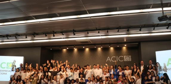 Escolas são apadrinhadas por empresários