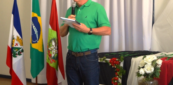 Estudantes de Sider&oacute;polis recebem medalhas do 3&ordm; Pr&ecirc;mio ACIC de Matem&aacute;tica