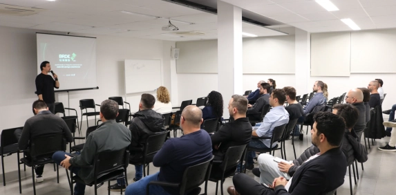 Evento debate a import&acirc;ncia da &aacute;rea comercial para as empresas de tecnologia