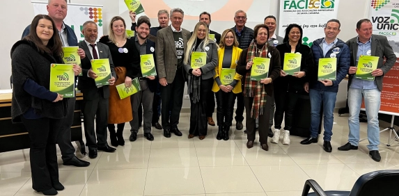 Facisc leva demandas empresariais aos candidatos no Extremo Sul