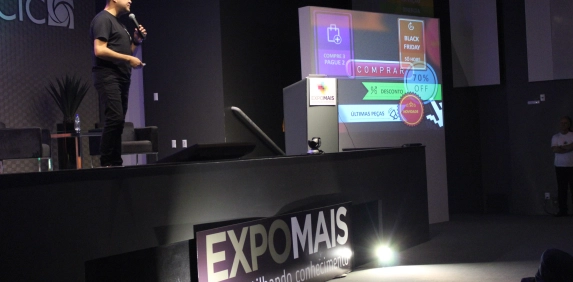 Falando sobre emo&ccedil;&atilde;o e marketing, Fernando Kimura abre a EXPOMAIS