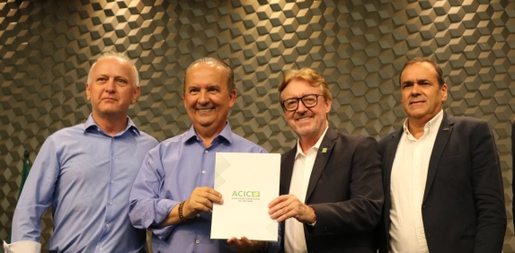 Em encontro na Acic, governador Jorginho Mello recebe pleitos do Sul