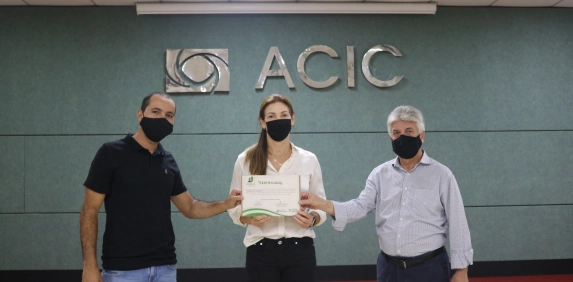 N&uacute;cleo de Meio Ambiente da Acic entrega Selo de Sustentabilidade Ambiental