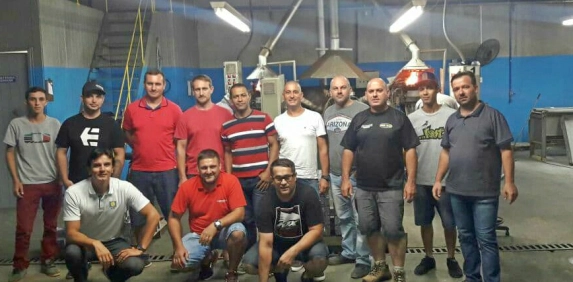 N&uacute;cleo de Motomec&acirc;nicos realiza miss&atilde;o empresarial &agrave; f&aacute;brica de baterias Komotors