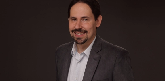 &ldquo;O Brasil n&atilde;o &eacute; um pa&iacute;s para amador&rdquo;, afirma o economista Lu&iacute;s Artur Nogueira