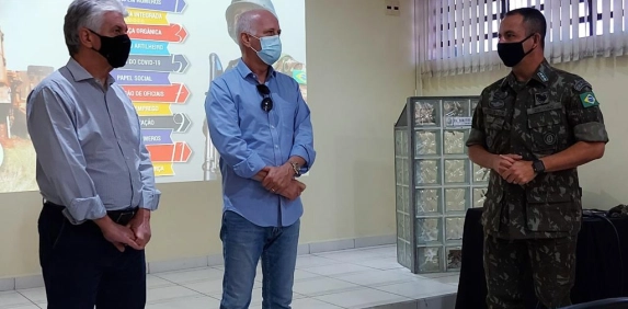 Presidente da Acic e do Conselho Superior visitam 28&ordm; GAC